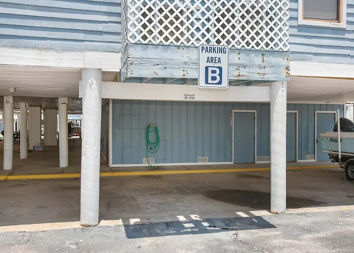 Sea Oats Beachfront Condo: Renovated 2br With Pools And Pier Access Holiday home *