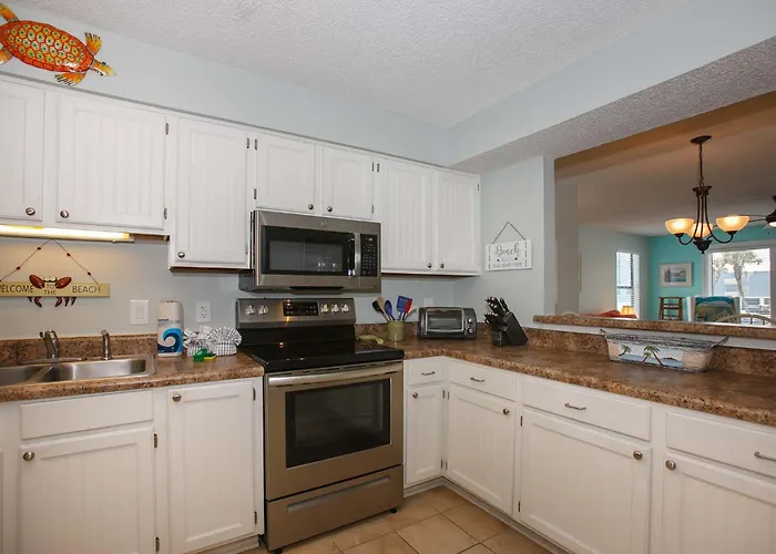 Sea Oats Beachfront Condo: Renovated 2br With Pools And Pier Access Holiday home