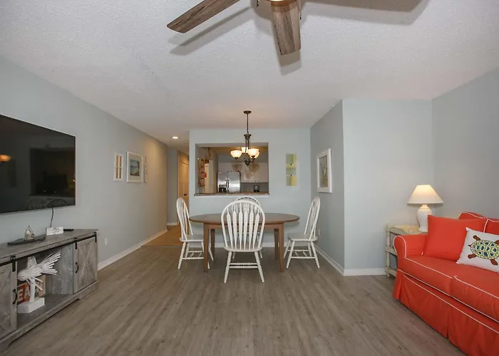 Sea Oats Beachfront Condo: Renovated 2br With Pools And Pier Access Holiday home *
