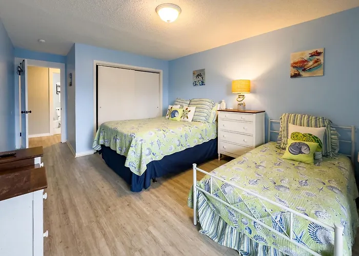 Sea Oats Beachfront Condo: Renovated 2br With Pools And Pier Access Holiday home *