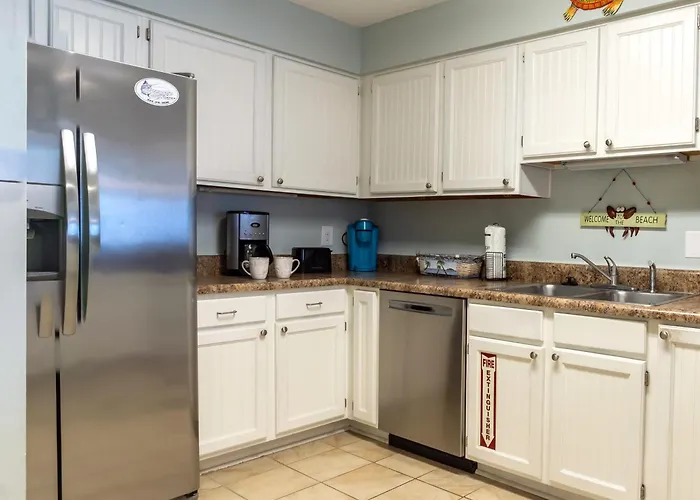 Sea Oats Beachfront Condo: Renovated 2br With Pools And Pier Access